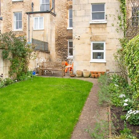 Unique 2 Bed In The Heart Of Bath With Parkingアパートメント エクステリア 写真