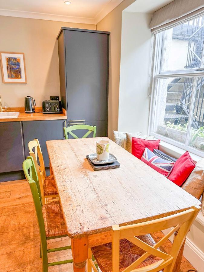 Unique 2 Bed In The Heart Of Bath With Parkingアパートメント エクステリア 写真