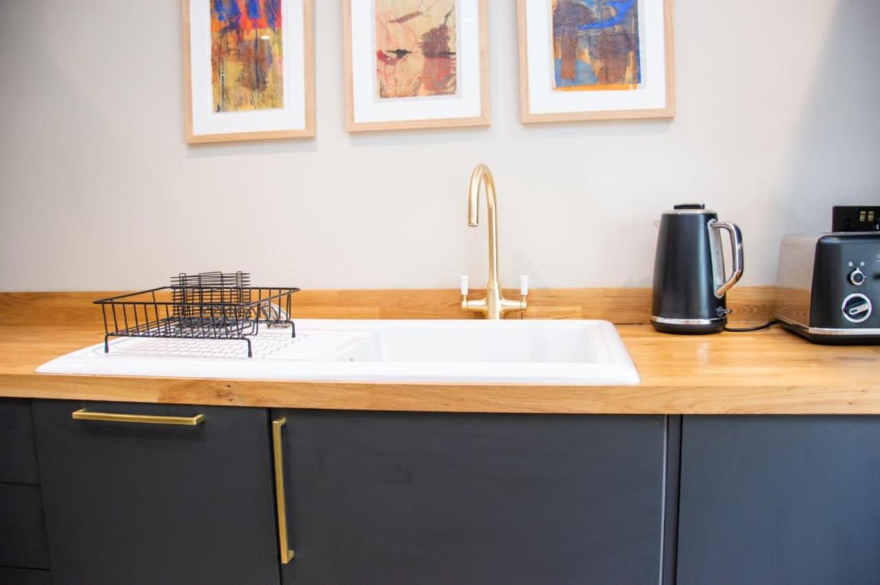 Unique 2 Bed In The Heart Of Bath With Parkingアパートメント エクステリア 写真