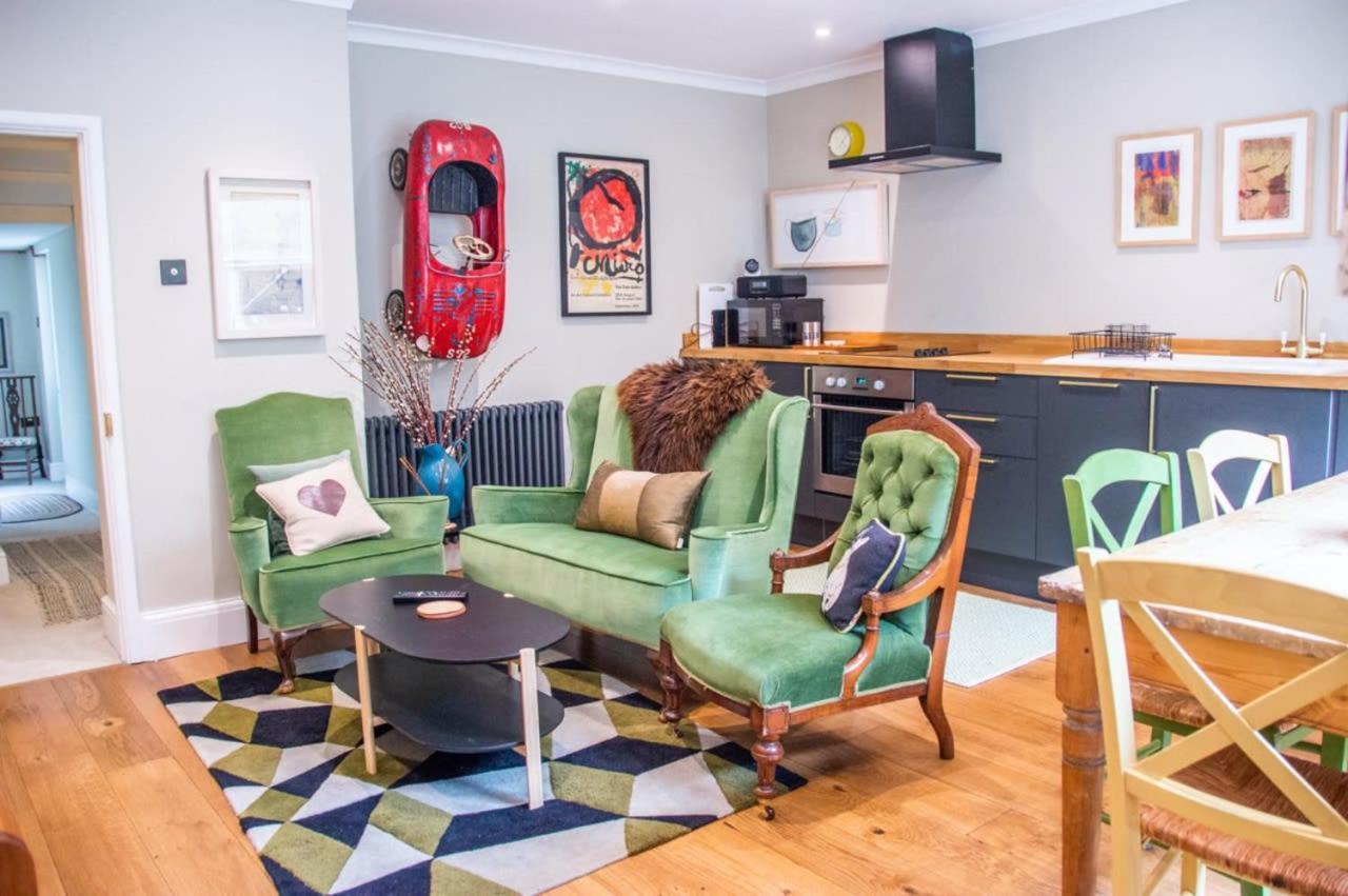 Unique 2 Bed In The Heart Of Bath With Parkingアパートメント エクステリア 写真