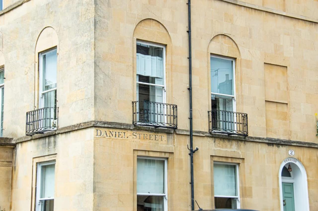 Unique 2 Bed In The Heart Of Bath With Parkingアパートメント エクステリア 写真
