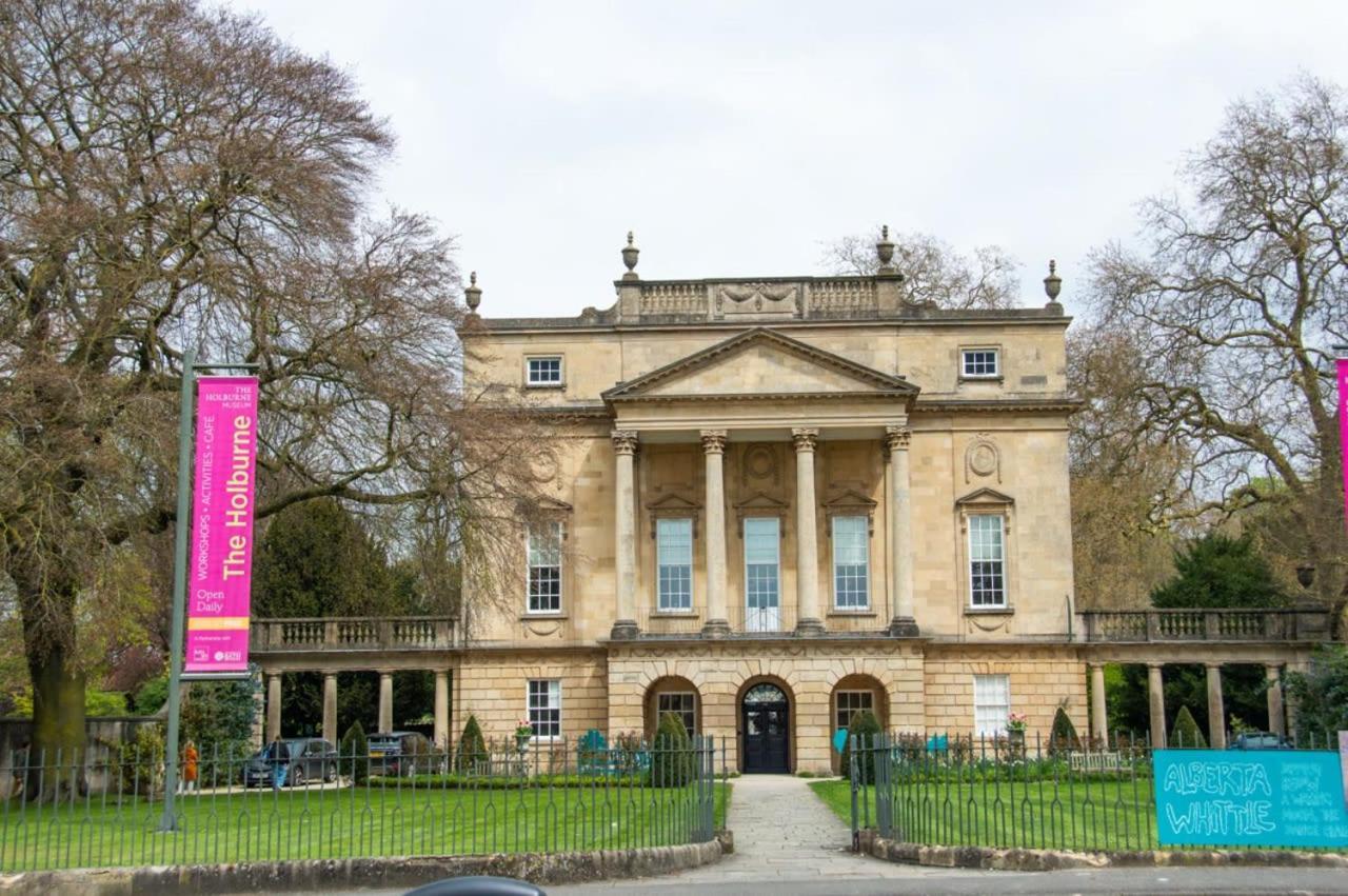 Unique 2 Bed In The Heart Of Bath With Parkingアパートメント エクステリア 写真