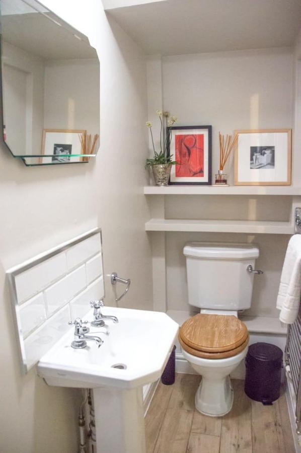 Unique 2 Bed In The Heart Of Bath With Parkingアパートメント エクステリア 写真